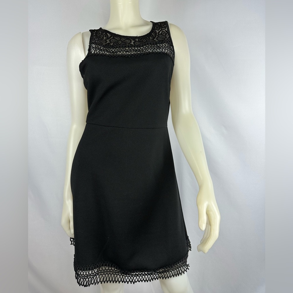NWT She & Sky Sleeveless Black Dress with Crochet Detail (size L)